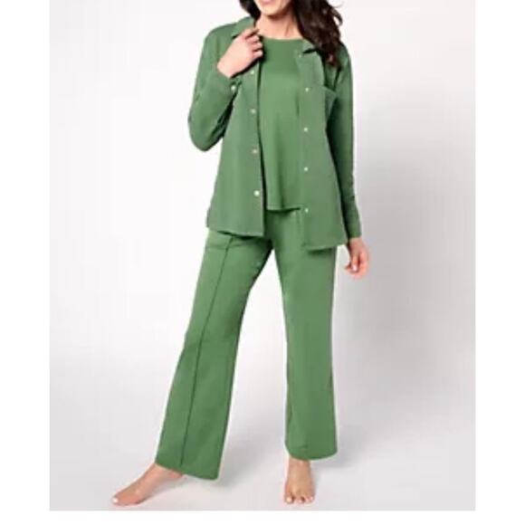 Muk Luks Three Piece Set Kelly Green Jacket Shirt and Pants Size Petite S - Picture 1 of 14